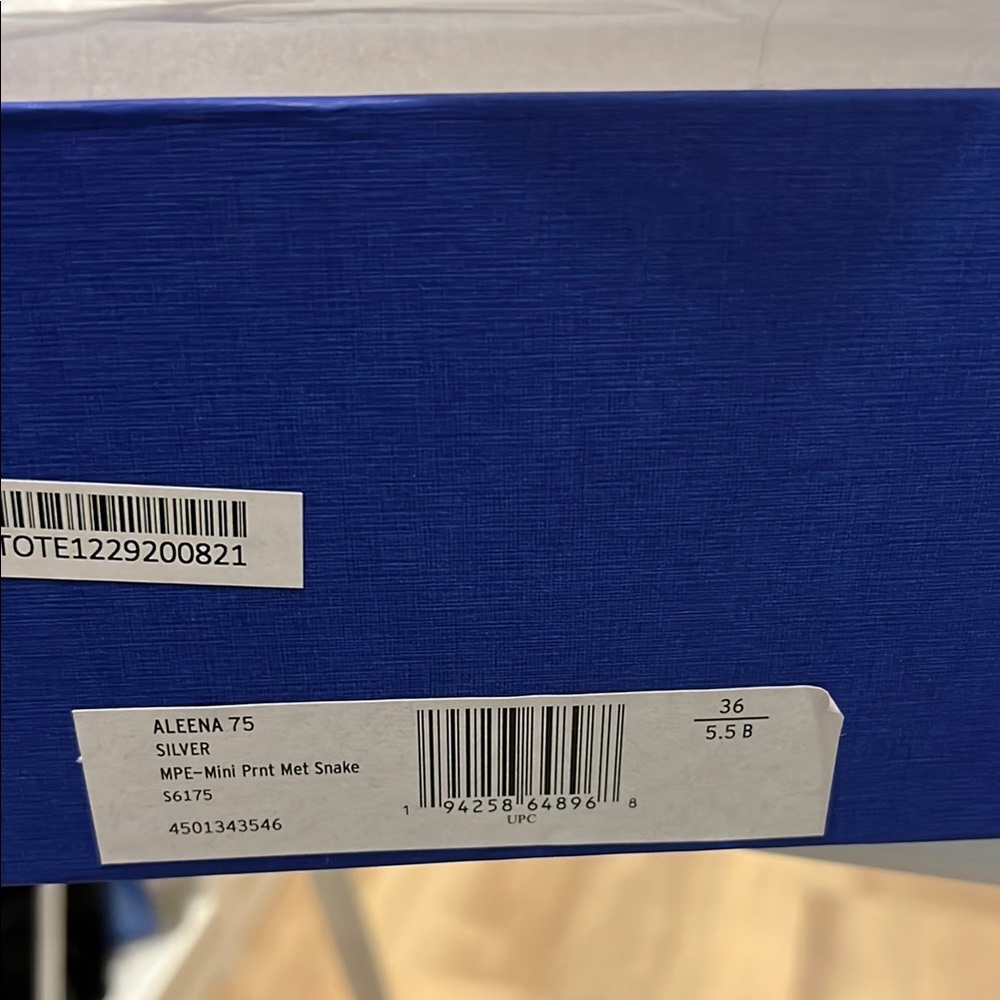 Stuart Weitzman Silver Sandals - image 6